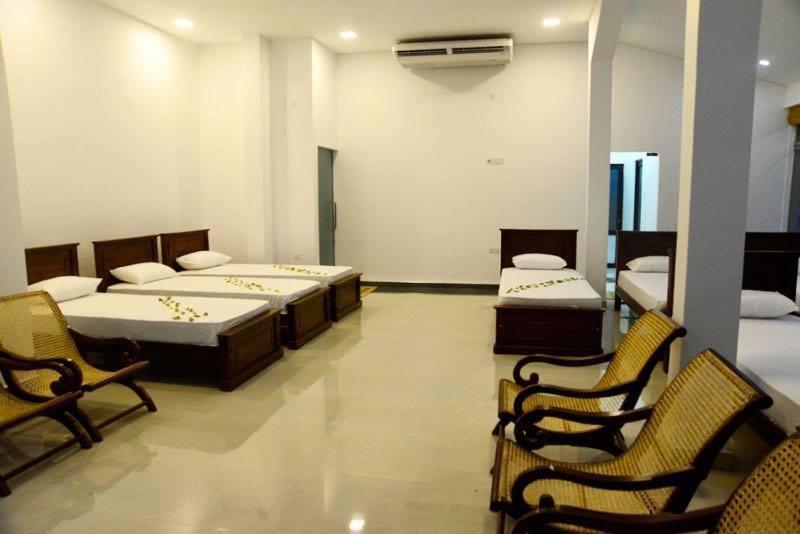 Crocodile Park Bungalow Kataragama Kültér fotó